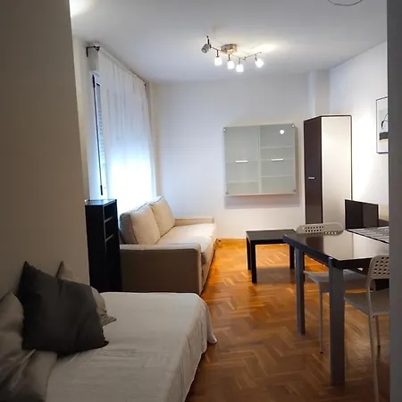 Apartment Apartamento Antiguo Oviedo
